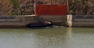 Bayburt'ta Çoruh Nehri Üzerinde Yüzen Tabutlar Panik Yarattı