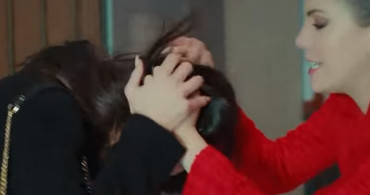 Yıldız Leyla'nın Saçını Başını Yoldu