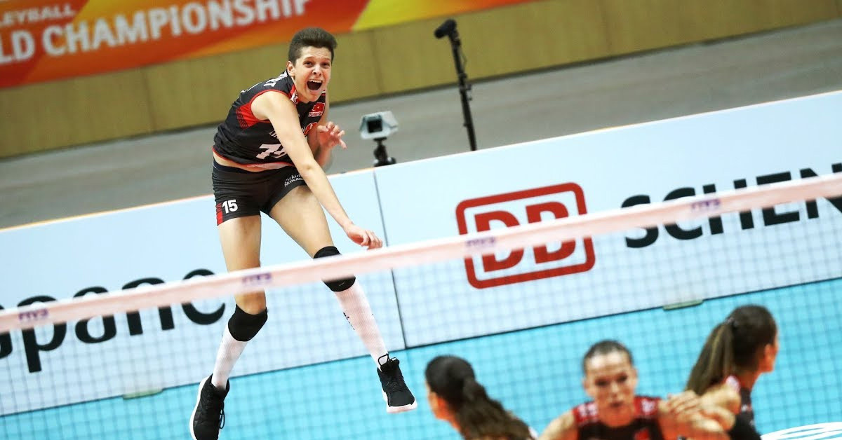 Ebrar Karakurt kimdir?