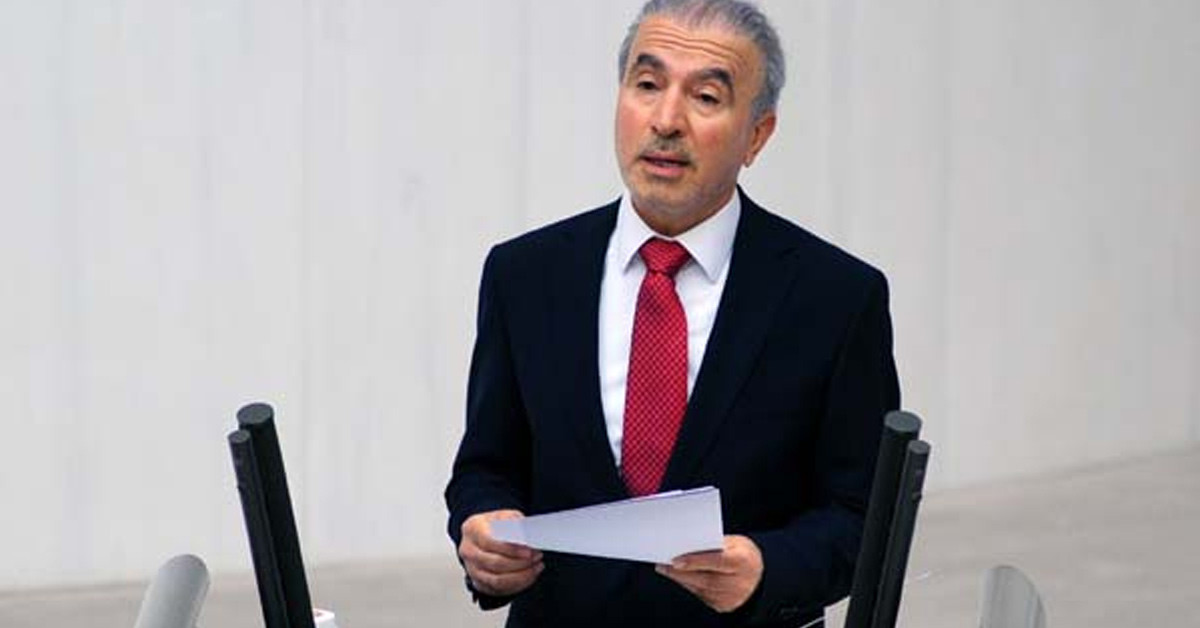 NACİ BOSTANCI KİMDİR?