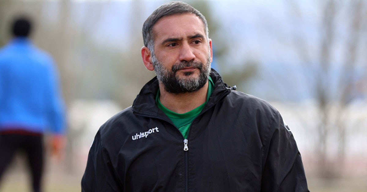 Hocayla yollar ayrıldı