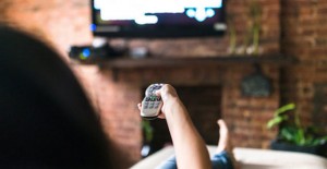Bu Akşam Hangi Diziler Var? 4 Nisan Cumartesi Kanal D, Star Tv, Atv, Tv8 Yayın Akışları