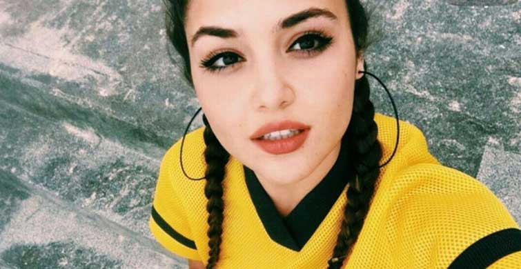 Hande Erçel'in Yatak Odası Görüntüsü