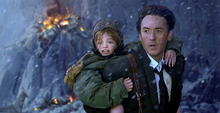 2012 Filmi Nerede Çekildi? Oyuncuları Kimler, Konusu Ne?