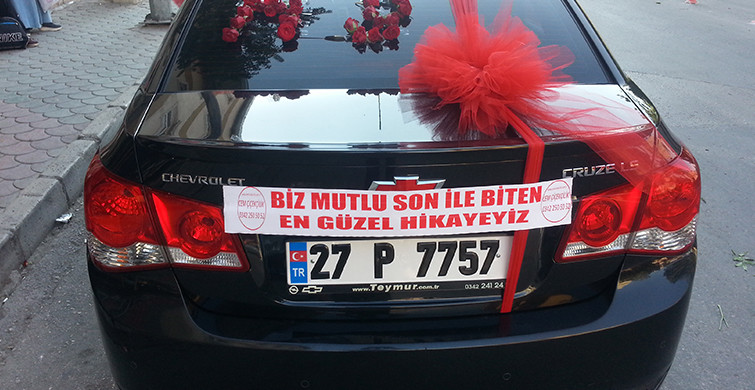 İlginç Gelin Arabası Yazıları