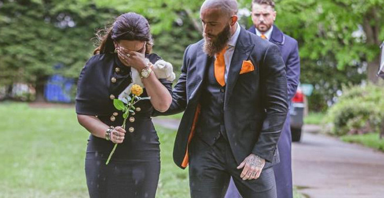 8 Aylık Bebeklerini Kaybeden Ashley Cain-Safiyya Vorajee Ayakta Durmakta Zorlandı