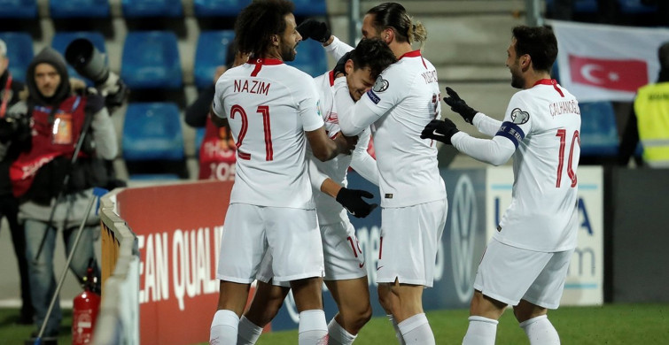 A Milli Takım'ın Getafeli Futbolcusu Enes Ünal Granada'ya Gol Attı!