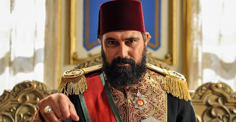 Payitaht Abdülhamid Hayranlarına Bülent İnal'dan Mesaj 