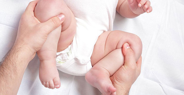 Yeni Doğanlarda Kalça Çıkıklığı Sorunu Nedir?