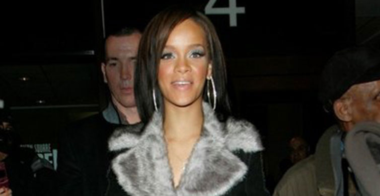 Dünden Bugüne Rihanna!