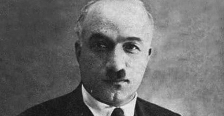 Ahmet Haşim Kimdir?