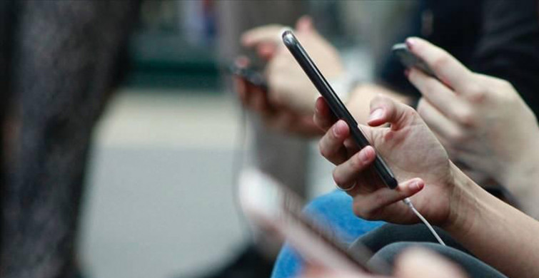 Akıllı Telefon Bağımlılığı En Yüksek Olan Ülkeler Açıklandı: Türkiye Kaçıncı Sırada?