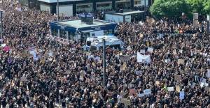 Almanya Ayaktaydı Alman Basını Görmedi