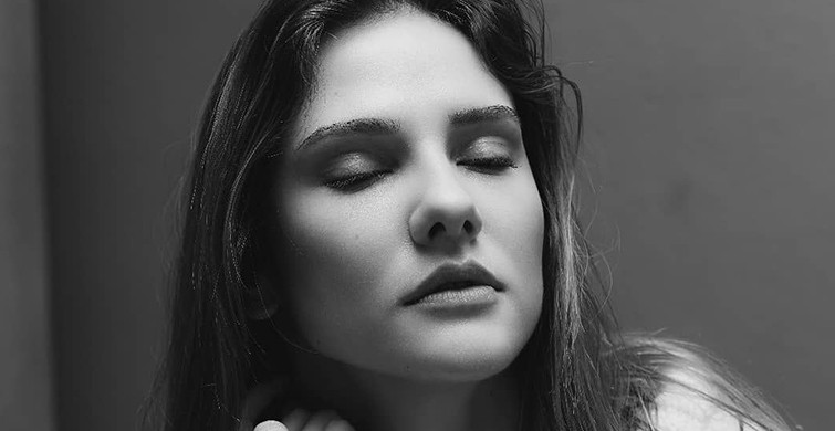Alina Boz Fotoğrafları - Alina Boz Resimleri