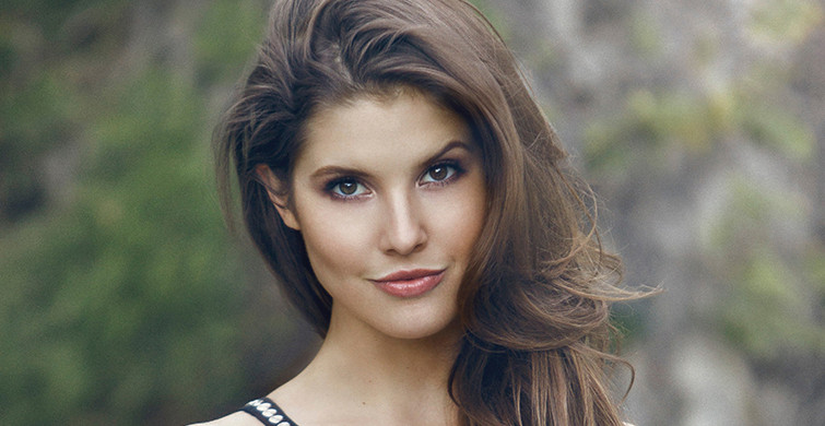 Amanda Cerny Makyajsız Haliyle Olay Oldu