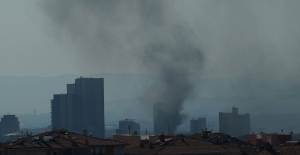 Ankara'da Plazada Korkutan Yangın