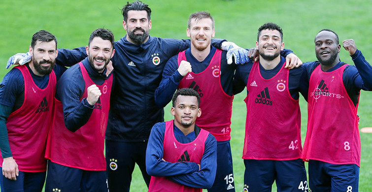 Fenerbahçe'de Derbi Hazırlıkları Sürüyor
