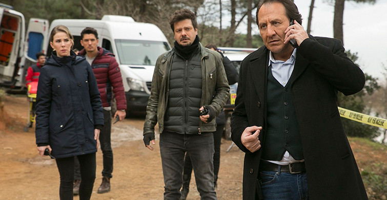 Fenomen Dizi Arka Sokaklar'a Ödül Geldi 