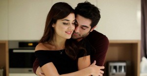 Hande Erçel ve Burak Deniz Yarım Kalan Aşlar Dairesi Dizisinde 