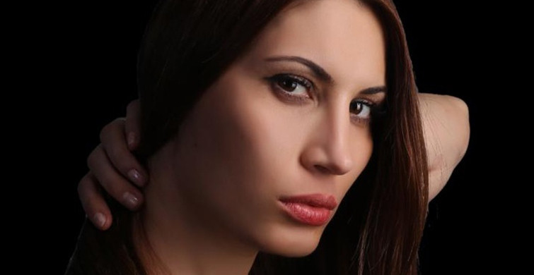 Aslı Stokes Eksi 10 Derecede Klip Çekti