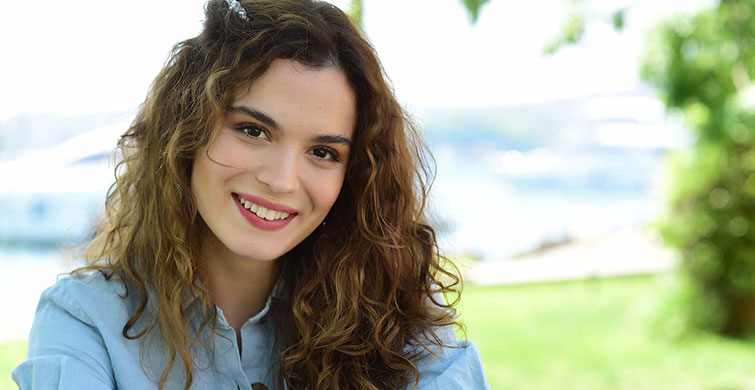 Aslı Bekiroğlu Siber Zorbalık Hakkında Konuştu