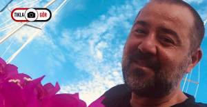 Ata Demirer Çocukluk Fotoğrafıyla Beğeni Topladı