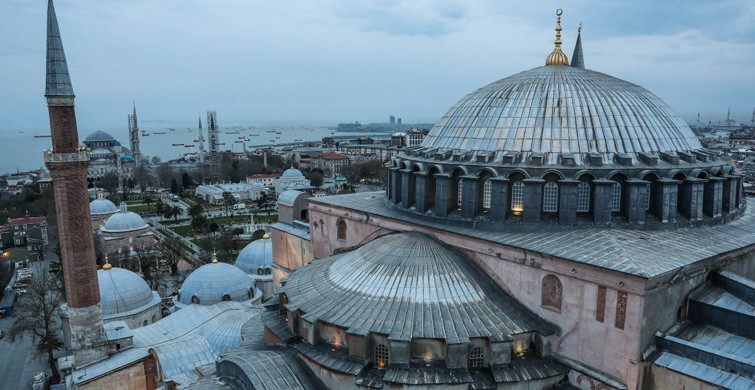 Ayasofya'nın Minaresinden Tarihi Yarımada Görüntüsü Büyüledi
