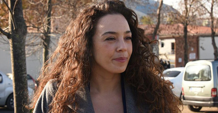 Azra Akın 40 Çocuğa Umut Oldu
