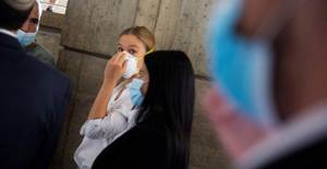 Bar Refaeli ve Annesi Vergi Kaçırmaktan Dolayı Mahkum Edildi