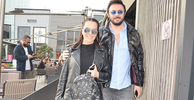 Bengü ve Eşi Selim Selimoğlu Kızı Zeynep'i Kucağına Aldı