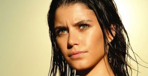 Beren Saat'ten Anneler Günü Paylaşımı