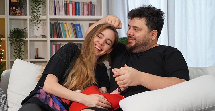 Eser Yenenler ile Berfu Yenenler Tanışma Hikayelerini Anlattı