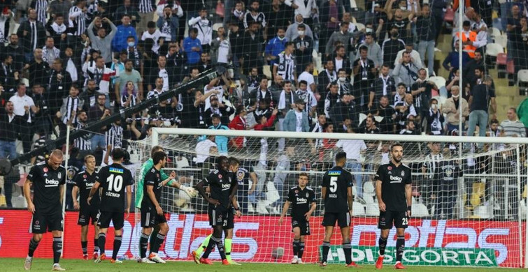Beşiktaş'a Bir Kötü Haberde Francisco Montero'dan Geldi!