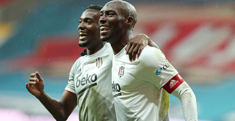 Beşiktaşlı Atiba Hutchinson İle İlgili Kritik Gelişme!