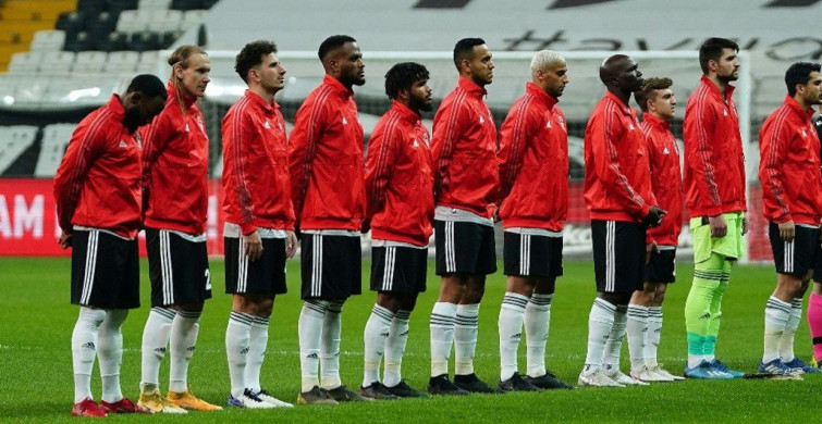 Beşiktaşlı Oğuzhan Özyakup'a Medipol Başakşehir Talip Oldu!