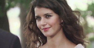 Beren Saat Aşk-ı Memnu'yu Hiç Kaçırmadan İzliyor