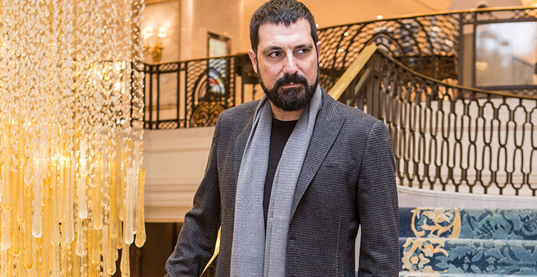 Bülent İnal Fotoğrafları - Bülent İnal Resimleri