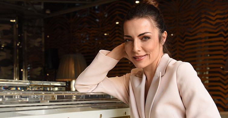 Burcu Kara, Annelik Üzerine Yaptığı Açıklamayla Olay Oldu