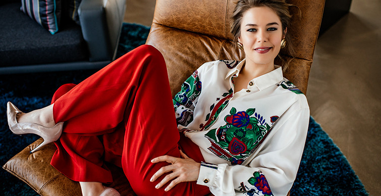 Burcu Biricik Yeni İmajını Paylaştı
