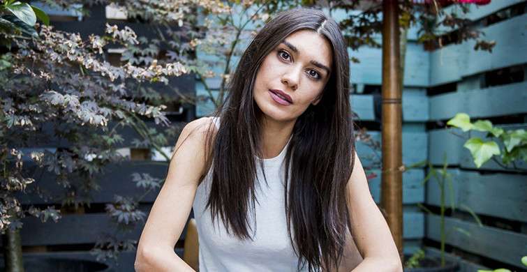 Burcu Kıratlı Hamile mi?