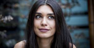 Burcu Kıratlı Yeni Projelerle Geliyor