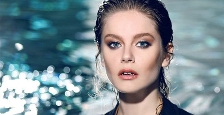 Burcu Biricik Tatil Paylaşımıyla Dikkat Çekti