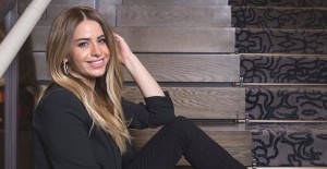 Büşra Pekin’den Takipçilerine Evden Çıkma Çağrısı