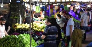 Bursa'da Sosyal Mesafe Kuralına Uyulmadı