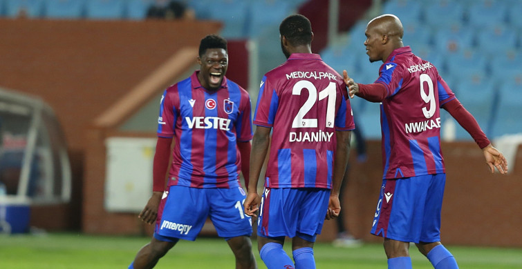 Trabzonsporlu Caleb Ekuban Genoa İle Sözleşme İmzaladı!