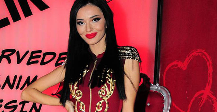 Cansu Taşkın'ın Yayınladığı Fotoğraf Sosyal Medyada Olay Yarattı