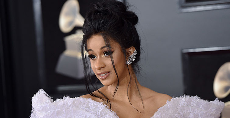  Cardi B