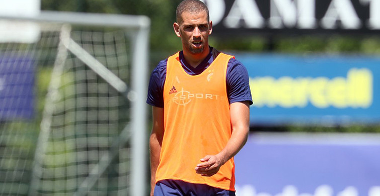 Başakşehir'den Slimani Bombası