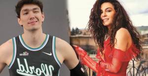 Cedi Osman, Ebru Şahin'in Bikinili Pozuna Yorum Yaptı