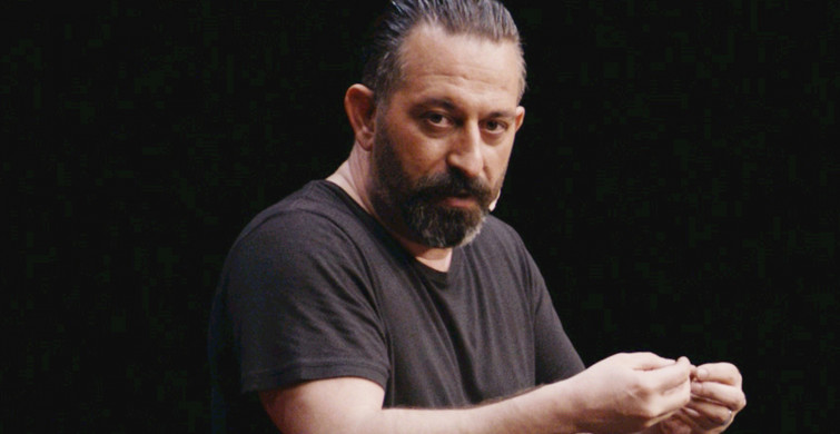 Cem Yılmaz Erşan Kuneri Müjdesini Verdi